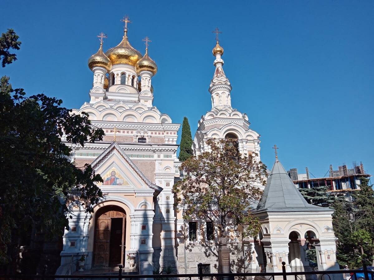 Собор Александра Невского, Ялта (Ялта, город, Республика Крым). фасады, Вид на храм с запада