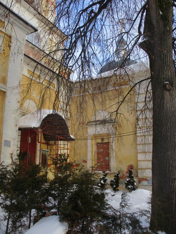 Церковь Рождества Пресвятой Богородицы, Мещерино (Ступинский городской округ, Московская область). архитектурные детали, вход в храм
