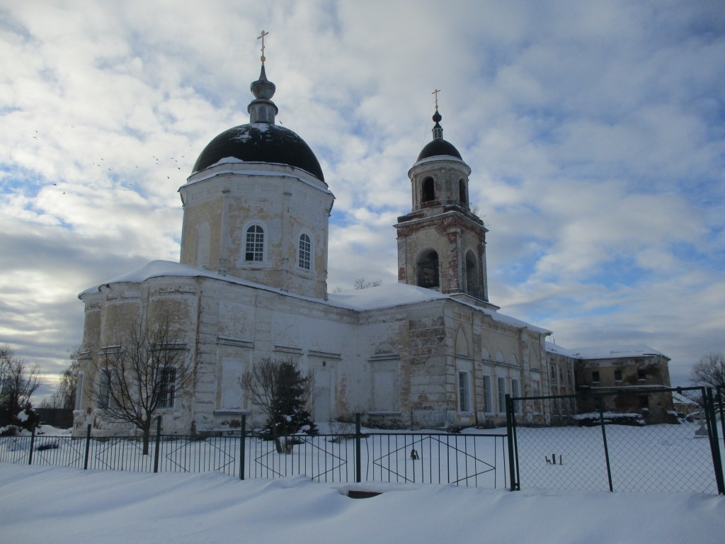 Церковь Рождества Пресвятой Богородицы, Мещерино (Ступинский городской округ, Московская область). фасады, вид с северо-востока