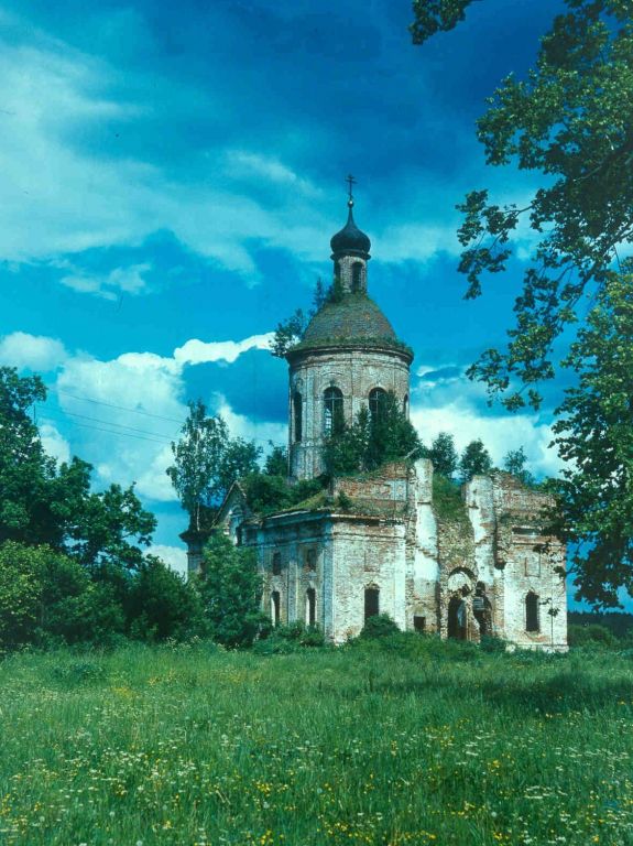 Никольское. Церковь Николая Чудотворца. фасады