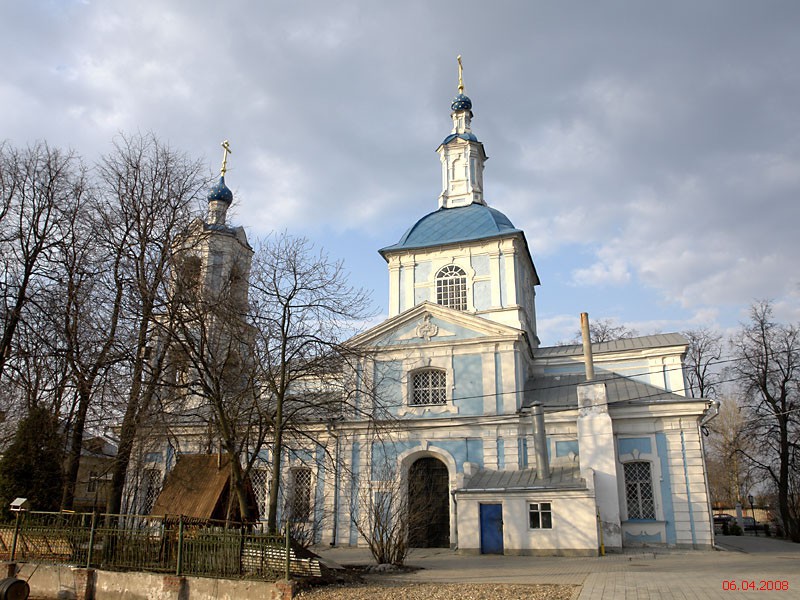 Церковь Покрова Пресвятой Богородицы, Перхушково (Одинцовский городской округ и ЗАТО Власиха, Краснознаменск, Московская область). фасады