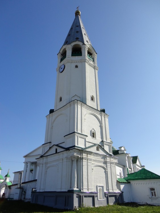 Выездное. Церковь Смоленской иконы Божией Матери. фасады, Колокольня.