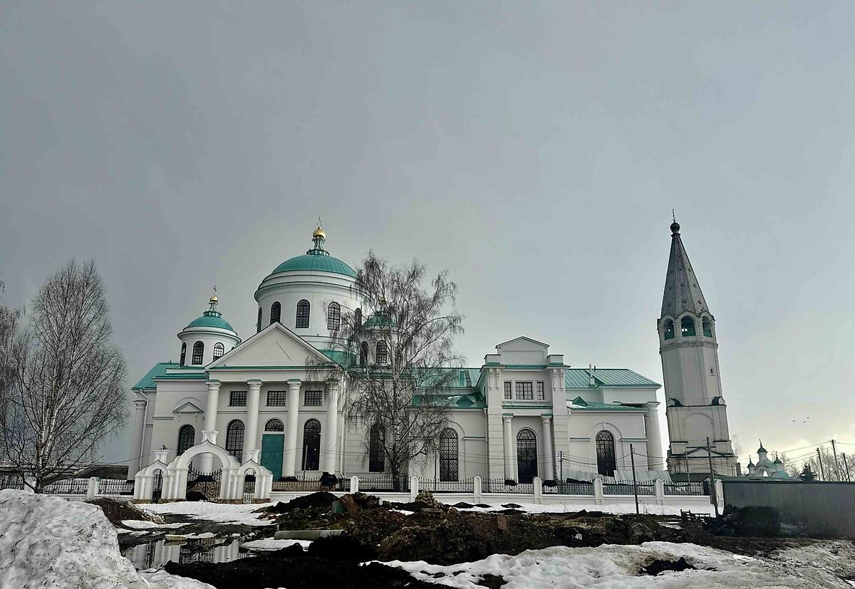 фасады. Церковь Смоленской иконы Божией Матери, Выездное (Арзамасский район и г. Арзамас, Нижегородская область)