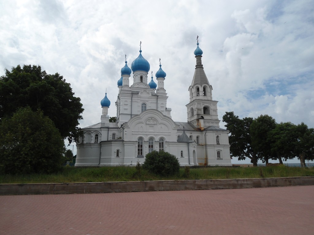 Ветвеник. Церковь Петра и Павла. фасады