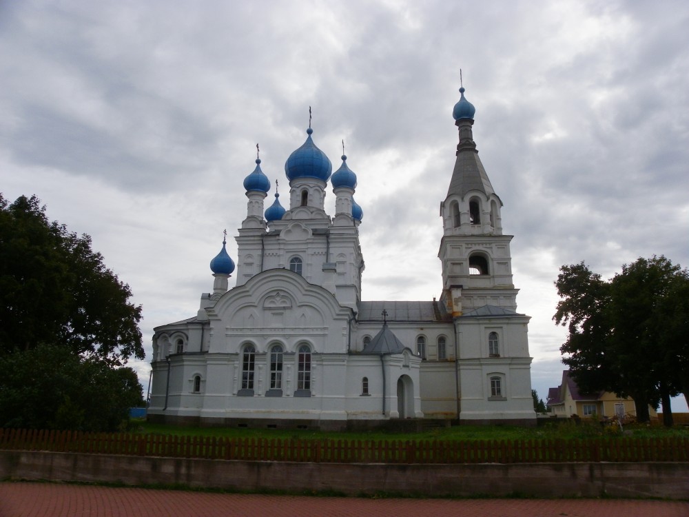 Церковь Петра и Павла, Ветвеник (Гдовский район, Псковская область). фасады