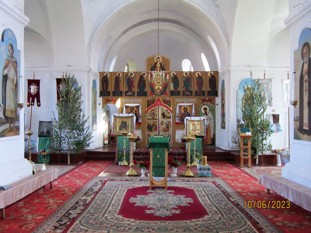 Церковь Петра и Павла, Ветвеник (Гдовский район, Псковская область). интерьер и убранство