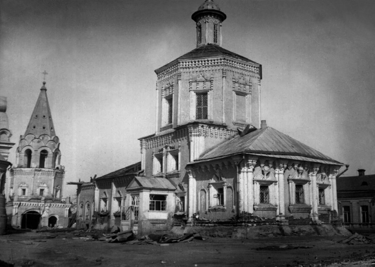 Астрахань. Иоанно-Предтеченский мужской монастырь. архивная фотография, Фотография храмов обители в 1930-х гг.