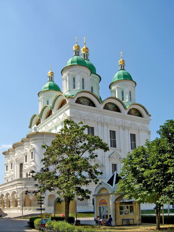 Кремль. Кафедральный собор Успения Пресвятой Богородицы, Астрахань (Астрахань, город, Астраханская область). фасады