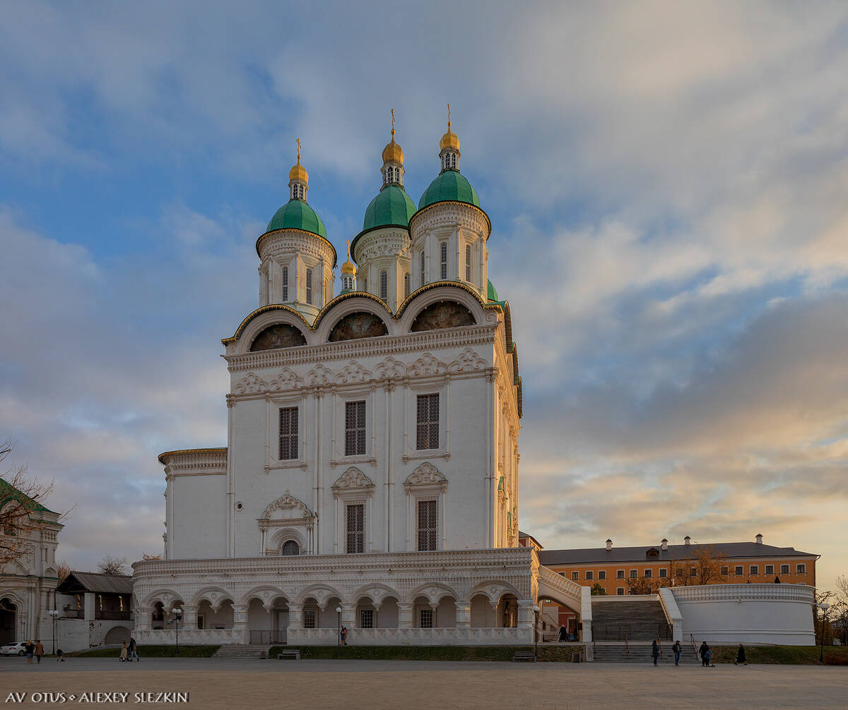Кремль. Кафедральный собор Успения Пресвятой Богородицы, Астрахань (Астрахань, город, Астраханская область). фасады