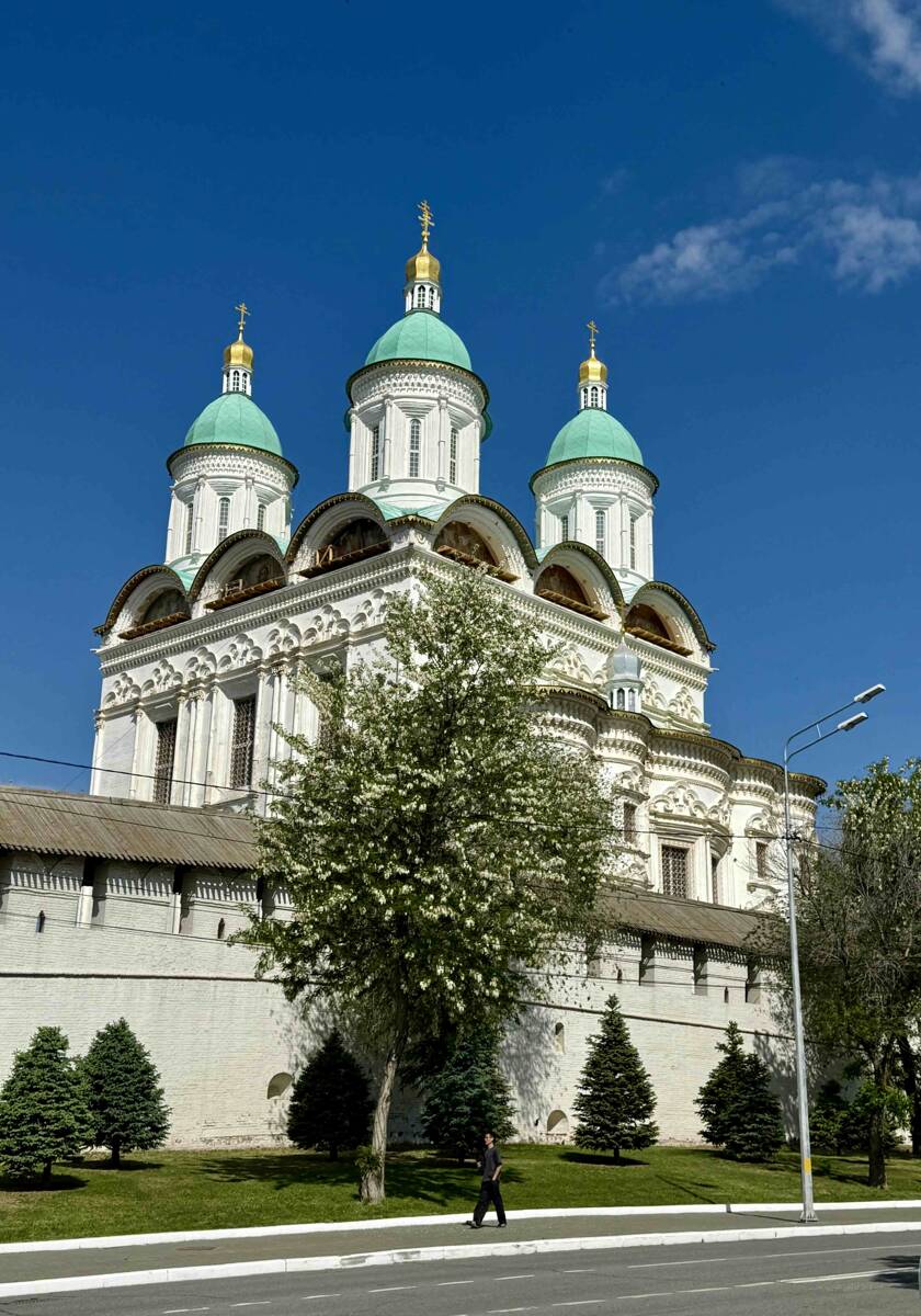 Кремль. Кафедральный собор Успения Пресвятой Богородицы, Астрахань (Астрахань, город, Астраханская область). фасады