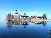 Каменный, остров. Спасо-Каменный Преображенский монастырь