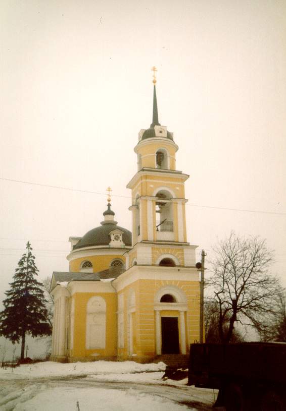 Яхрома (Андреевское). Церковь Покрова Пресвятой Богородицы. фасады