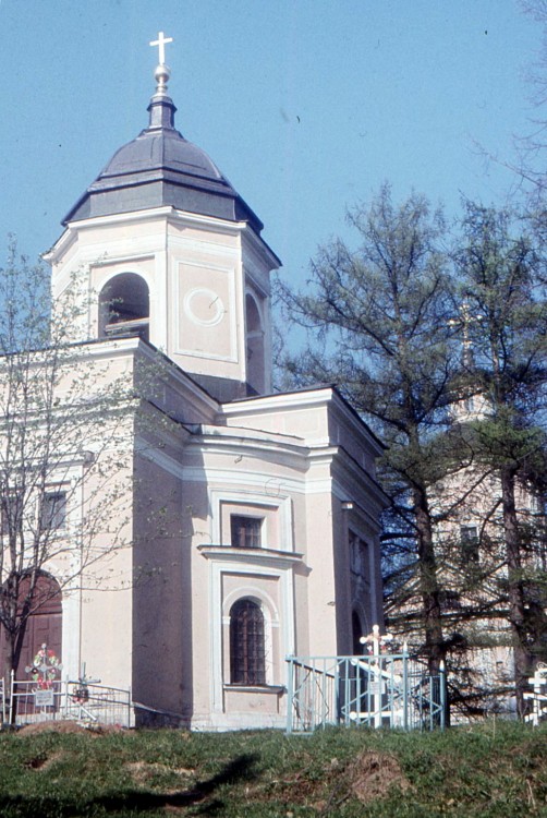 Церковь Петра и Павла, Марфино (Мытищинский городской округ и гг. Долгопрудный, Лобня, Московская область). фасады