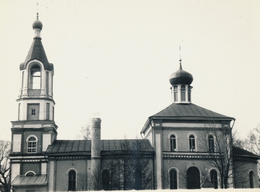 Орудьево. Церковь Покрова Пресвятой Богородицы. фасады