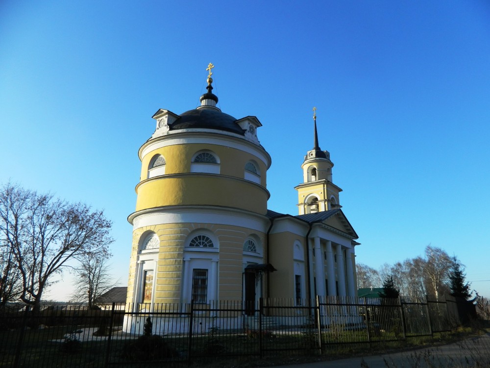 Яхрома (Андреевское). Церковь Покрова Пресвятой Богородицы. фасады