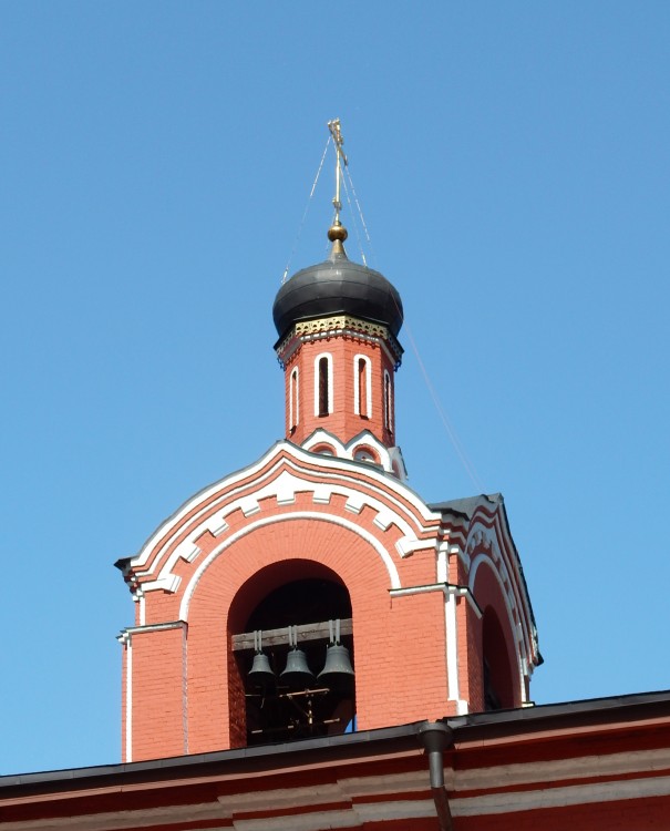 Церковь Успения Пресвятой Богородицы в Черневе, Красногорск (Красногорский городской округ, Московская область). архитектурные детали, Святые врата