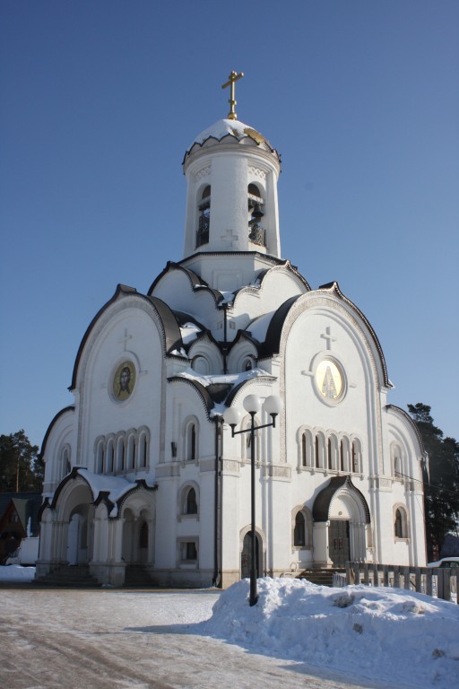Церковь Елисаветы Феодоровны, Опалиха (Красногорский городской округ, Московская область). фасады
