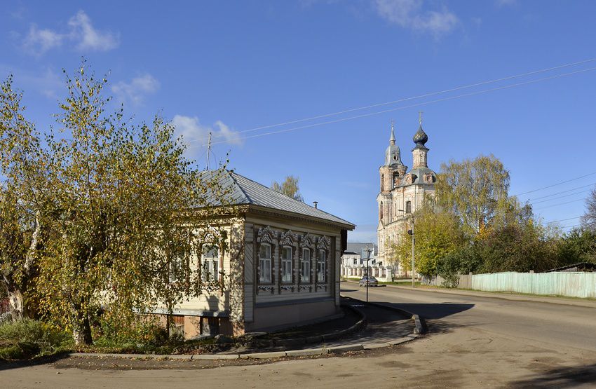 Церковь Воскресения Христова, Нерехта (Нерехтский район, Костромская область). общий вид в ландшафте