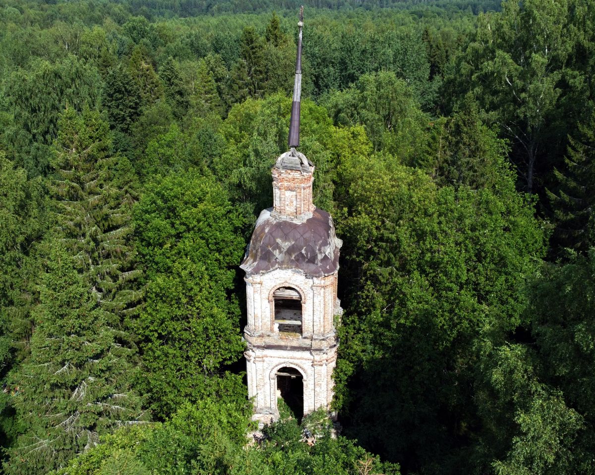 Церковь Рождества Христова, Погост, урочище (Судиславский район, Костромская область). фасады
