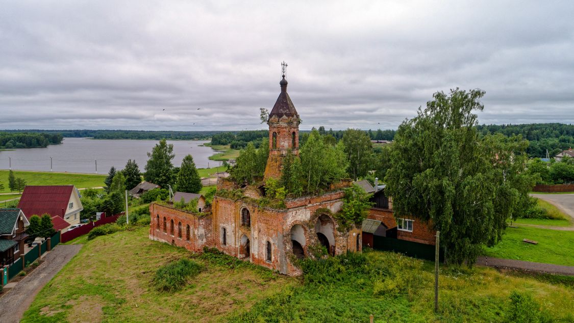 Церковь Николая Чудотворца, Черленково (Шаховской городской округ, Московская область). общий вид в ландшафте