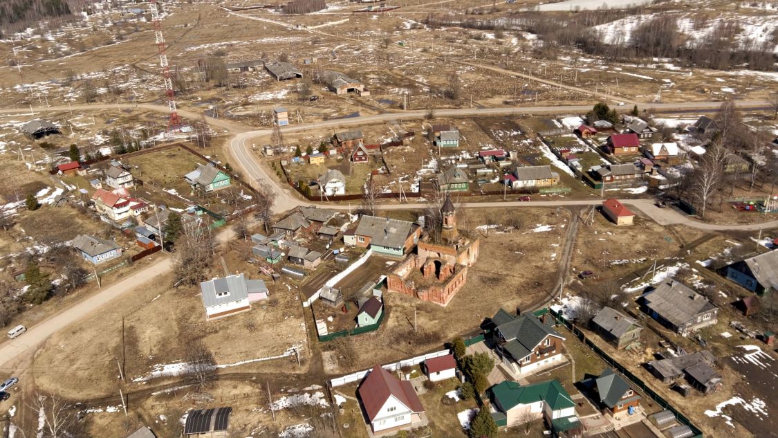 Церковь Николая Чудотворца, Черленково (Шаховской городской округ, Московская область). общий вид в ландшафте, Верхняя панорама с юго-запада