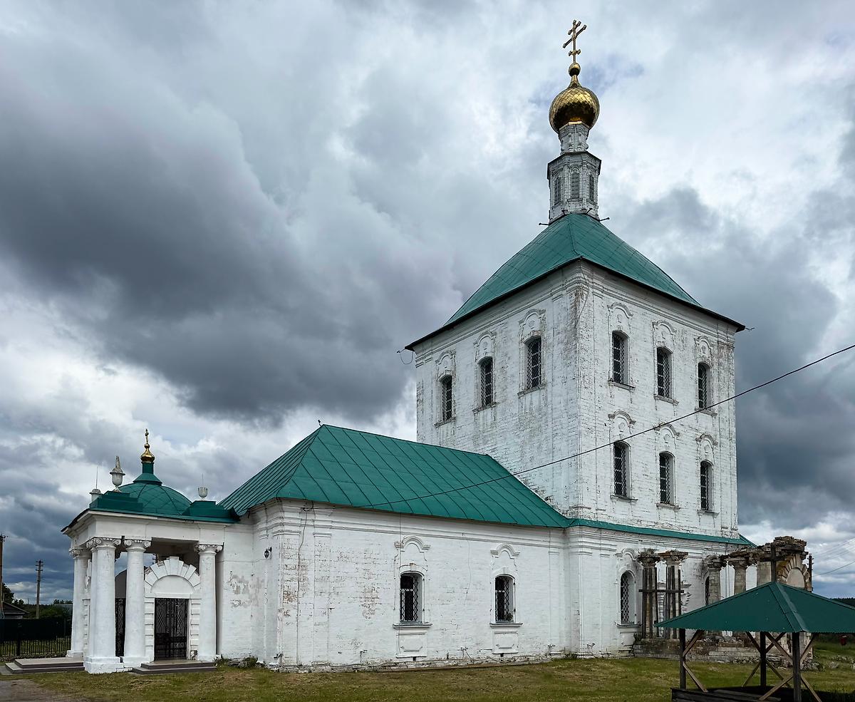 Вид с юго-запада, фасады. Церковь Николая Чудотворца, Погост (Касимовский район и г. Касимов, Рязанская область)