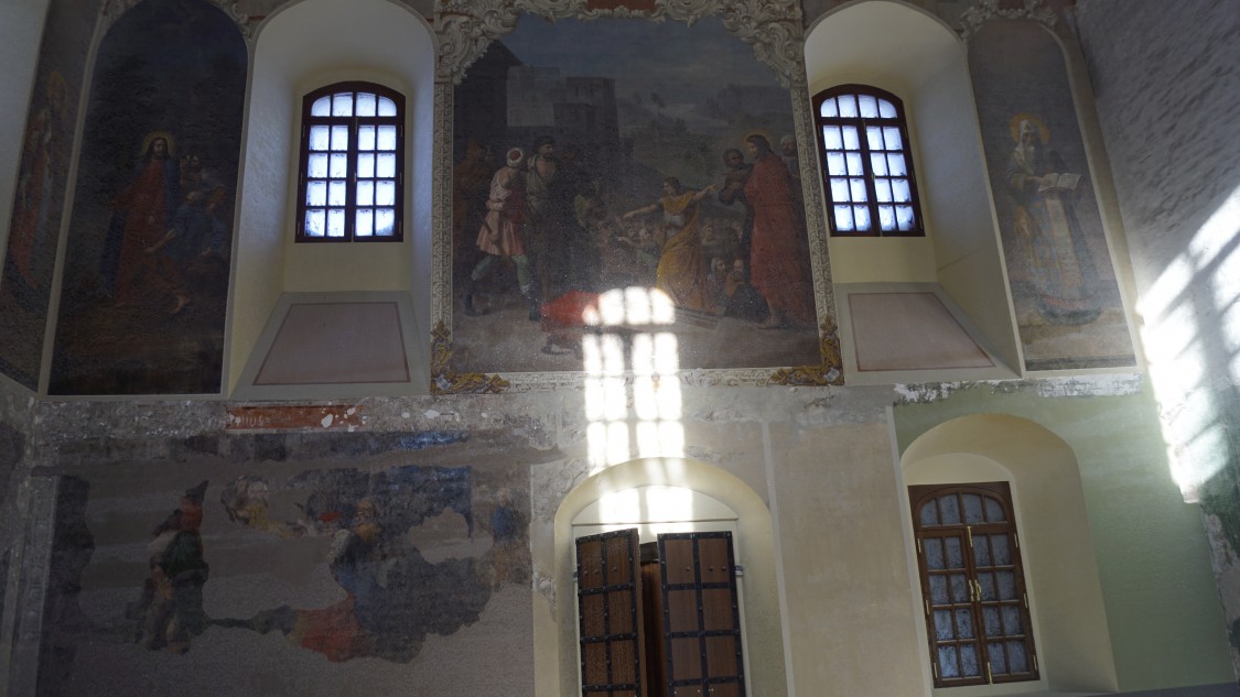Церковь Воскресения Христова, Гороховец (Гороховецкий район, Владимирская область). интерьер и убранство, Основной объем храма. Внутренний вид