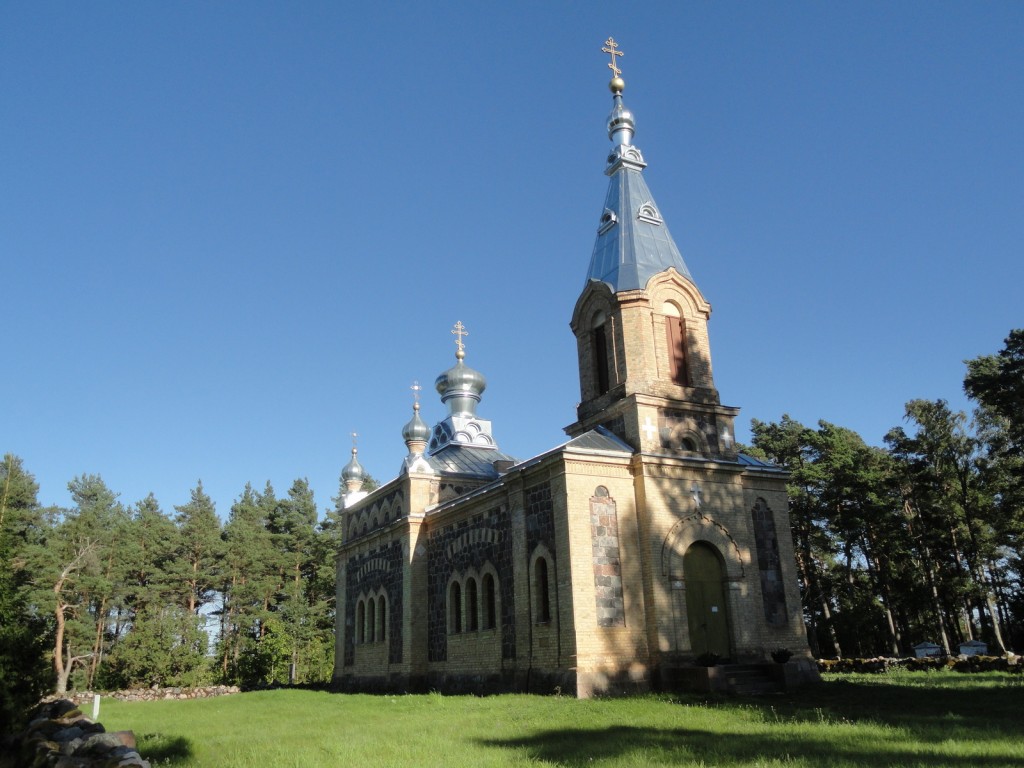 Куристе. Церковь Рождества Пресвятой Богородицы. фасады