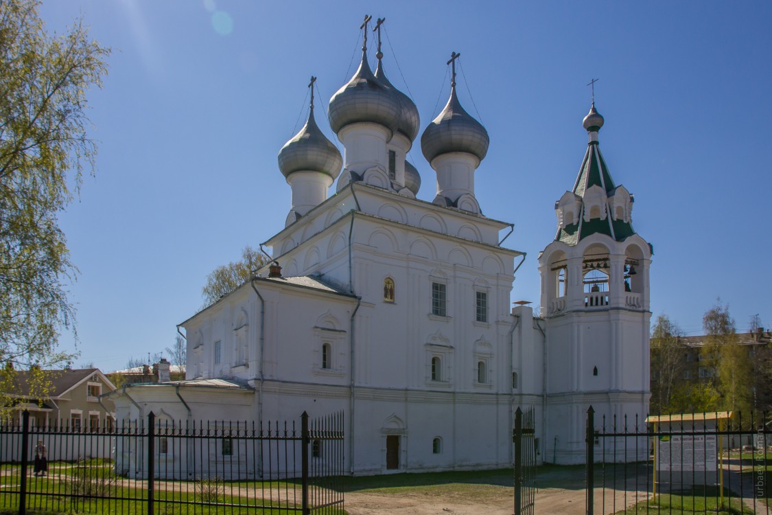 Вологда. Церковь Константина и Елены. фасады