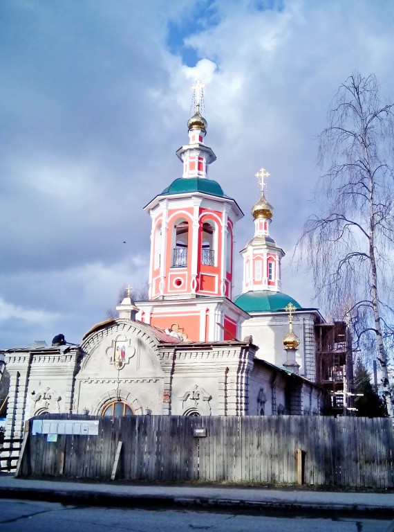 Вологда. Церковь Петра и Павла в Новинках. документальные фотографии