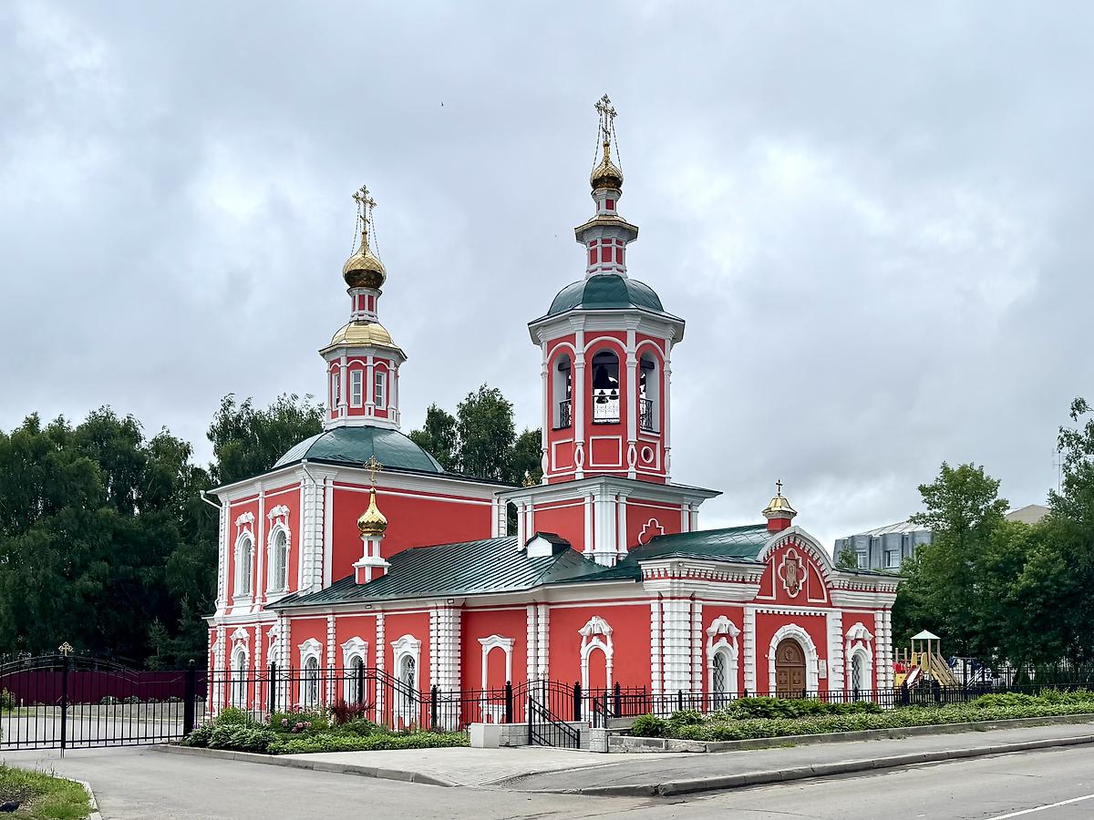 Вид с запада, фасады. Церковь Петра и Павла в Новинках, Вологда (Вологда, город, Вологодская область)