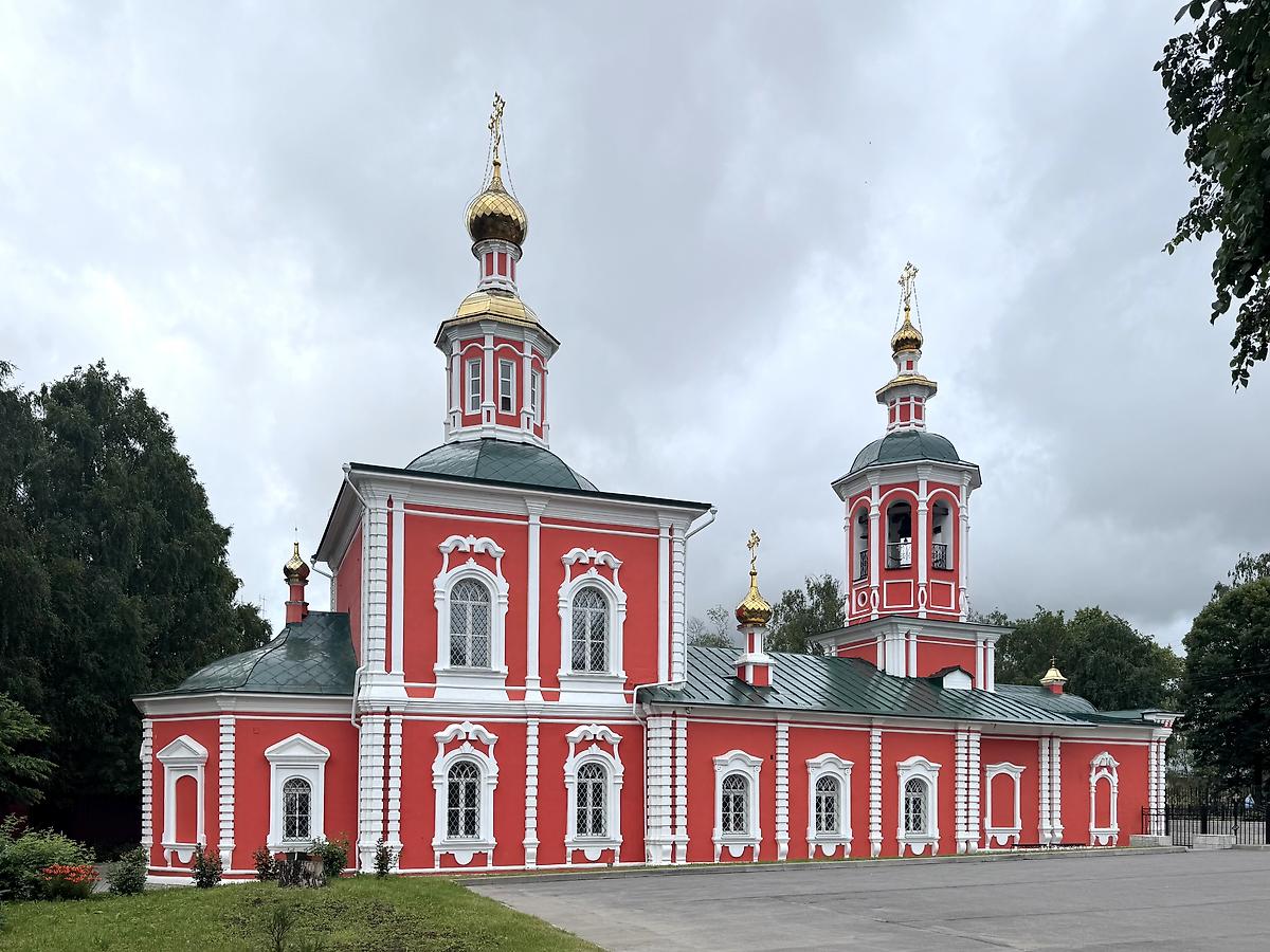Вид с северо-запада, фасады. Церковь Петра и Павла в Новинках, Вологда (Вологда, город, Вологодская область)