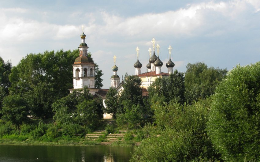 Церковь Димитрия Прилуцкого, Вологда (Вологда, город, Вологодская область). общий вид в ландшафте
