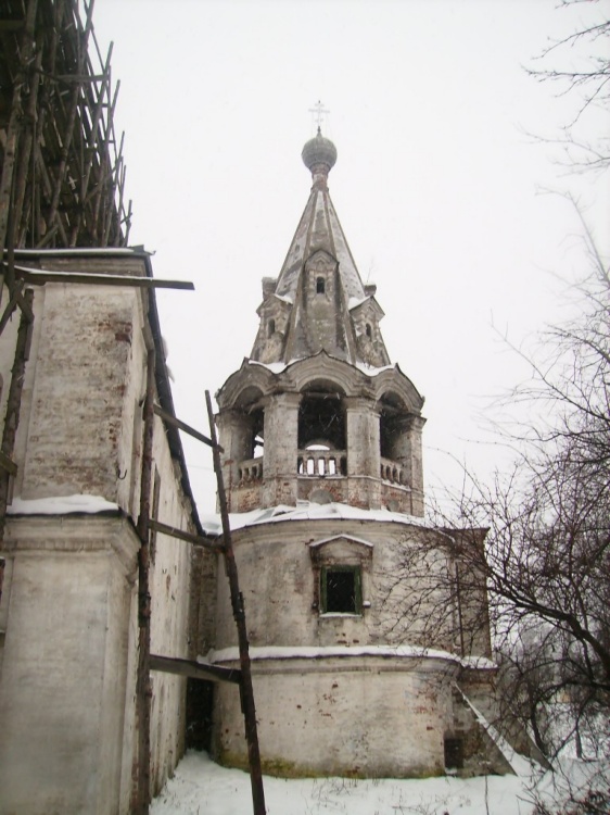 Вологда. Церковь Иоанна Златоуста (Мироносицкая). фасады, Колокольня,  вид  с  востока