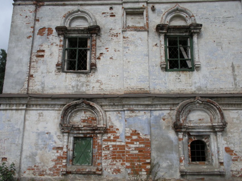 Церковь Иоанна Златоуста (Мироносицкая), Вологда (Вологда, город, Вологодская область). архитектурные детали, Фрагмент западного фасада