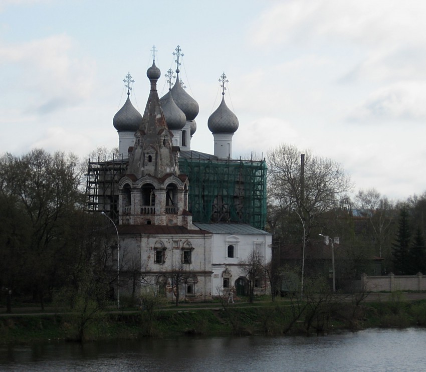 Вологда. Церковь Иоанна Златоуста (Мироносицкая). фасады
