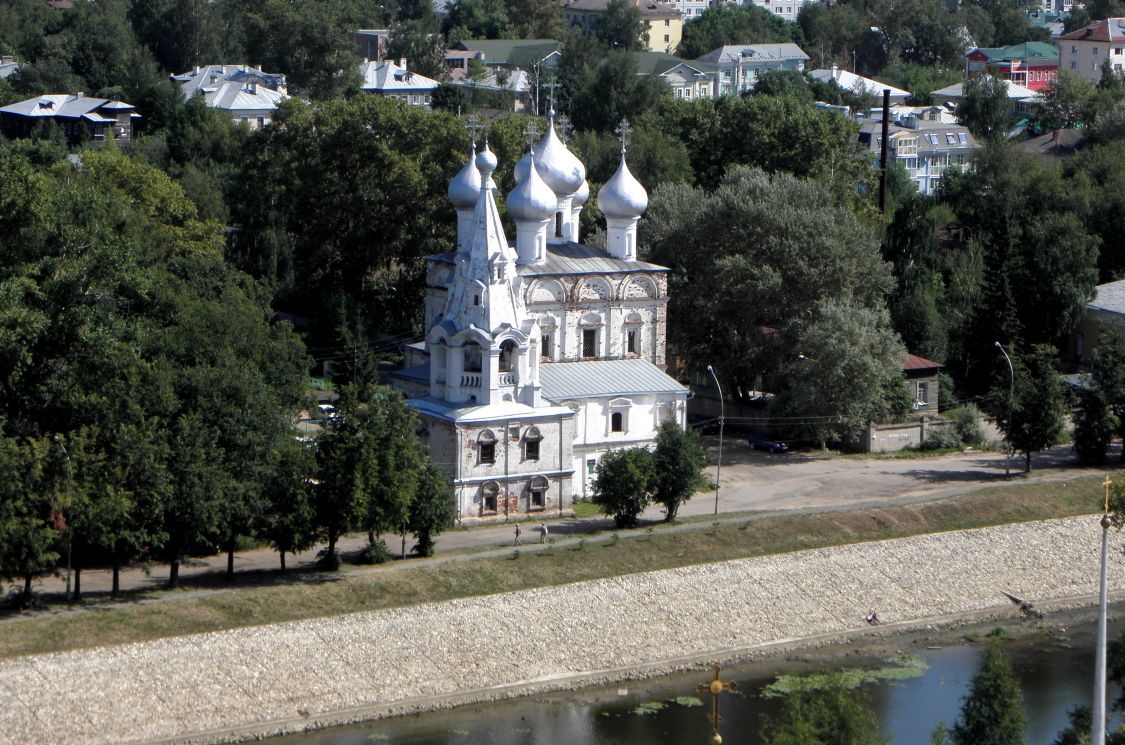 Церковь Иоанна Златоуста (Мироносицкая), Вологда (Вологда, город, Вологодская область). общий вид в ландшафте
