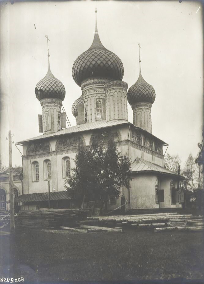 Фото 1930-х гг. из фондов Музея МАРХИ. (ГК № 67588714), архивная фотография. Церковь Воздвижения Креста Господня (Воздвиженского прихода), Ярославль (Ярославль, город, Ярославская область)
