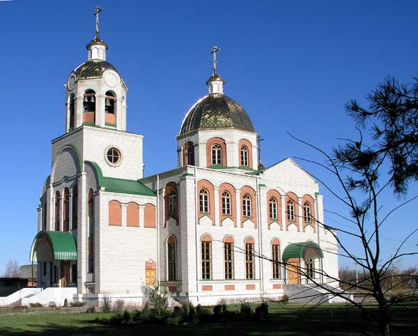 Рыздвяный. Церковь Рождества Христова. фасады