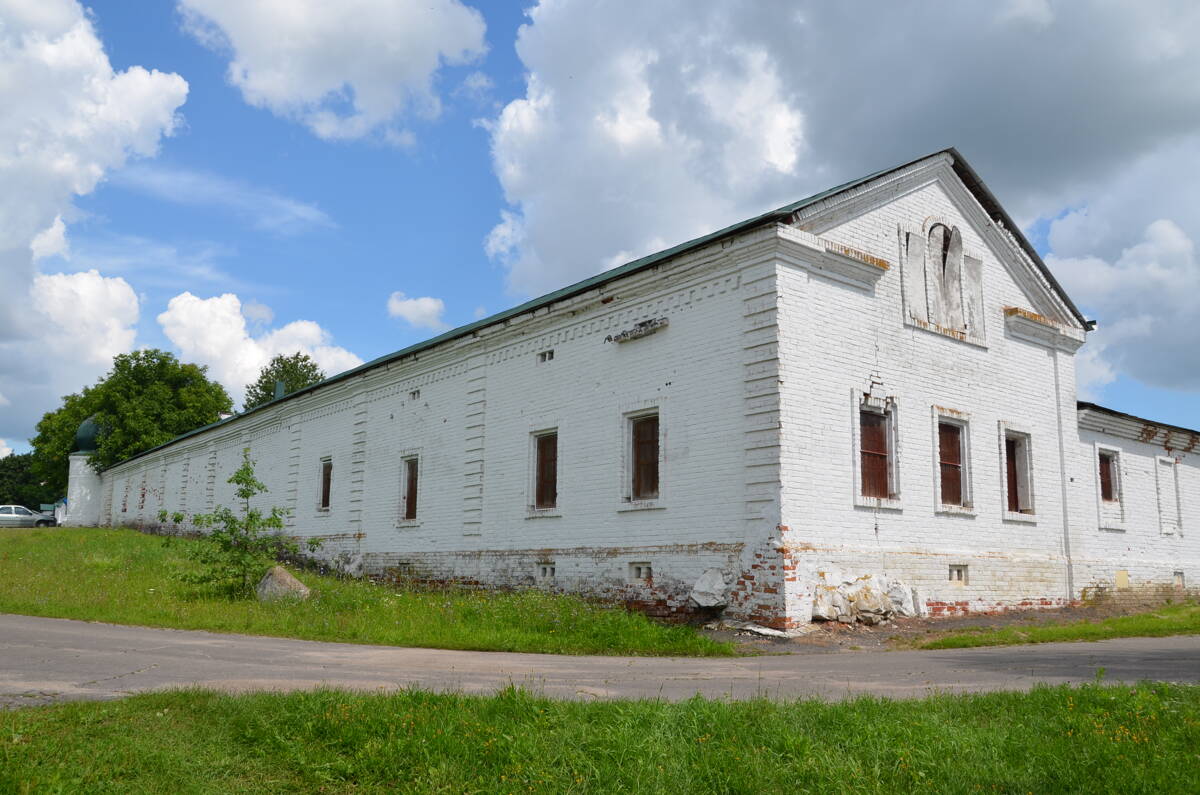 Казанская Богородицкая Площанская мужская пустынь, Пчела (Брасовский район, Брянская область). дополнительная информация, Хозяйственный корпус