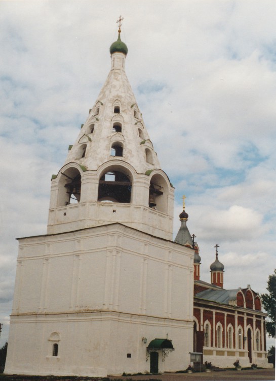 Коломна. Церковь Тихвинской иконы Божией Матери. фасады
