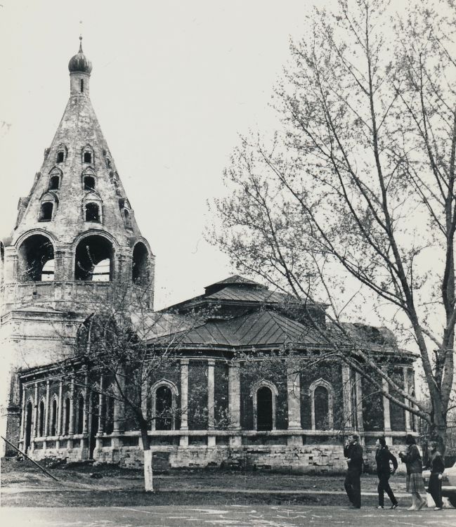 Коломна. Церковь Тихвинской иконы Божией Матери. архивная фотография, Собственная съемка