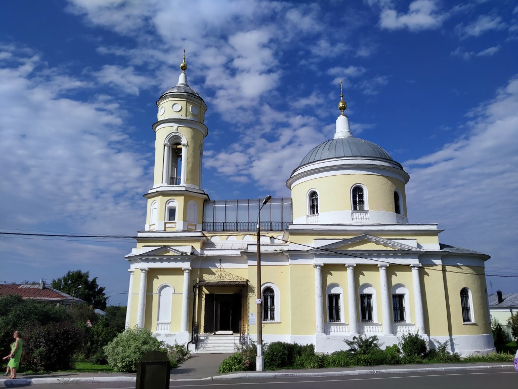 Коломна. Церковь Воздвижения Креста Господня. фасады