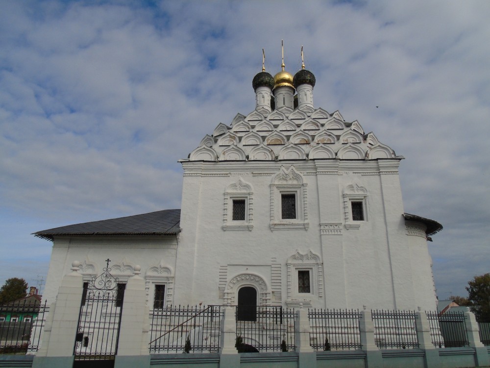 Коломна. Церковь Воскресения Словущего. фасады