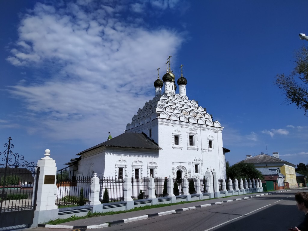 Коломна. Церковь Воскресения Словущего. фасады