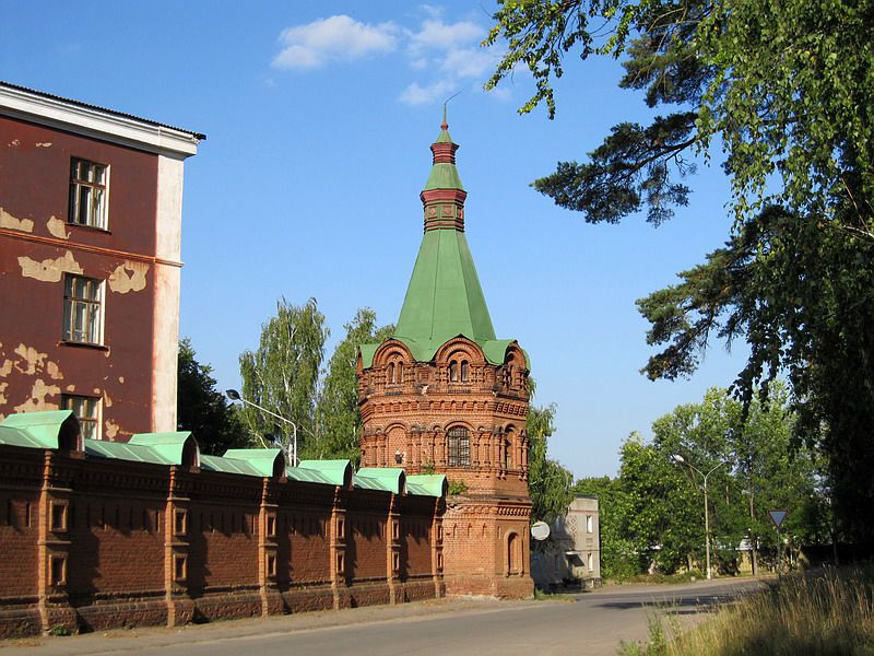 Гефсиманский скит, Сергиев Посад (Сергиево-Посадский городской округ, Московская область). фасады, Часть ограды с башней бывшего Гефсиманского скита.