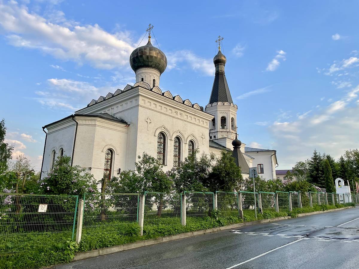 фасады. Церковь Тихона, патриарха Всероссийского, Клин (Клинский городской округ, Московская область)