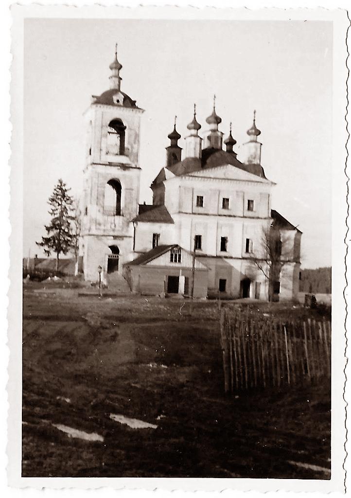 Фото 1941 г. с аукциона e-bay.de, архивная фотография. Церковь Илии Пророка, Верея (Наро-Фоминский городской округ, Московская область)