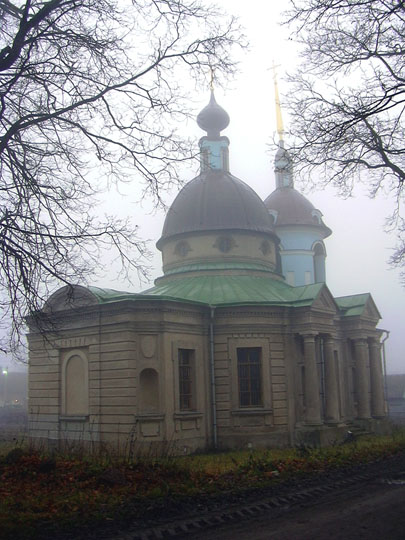 Церковь Троицы Живоначальной, Гостилицы (Ломоносовский район, Ленинградская область). фасады