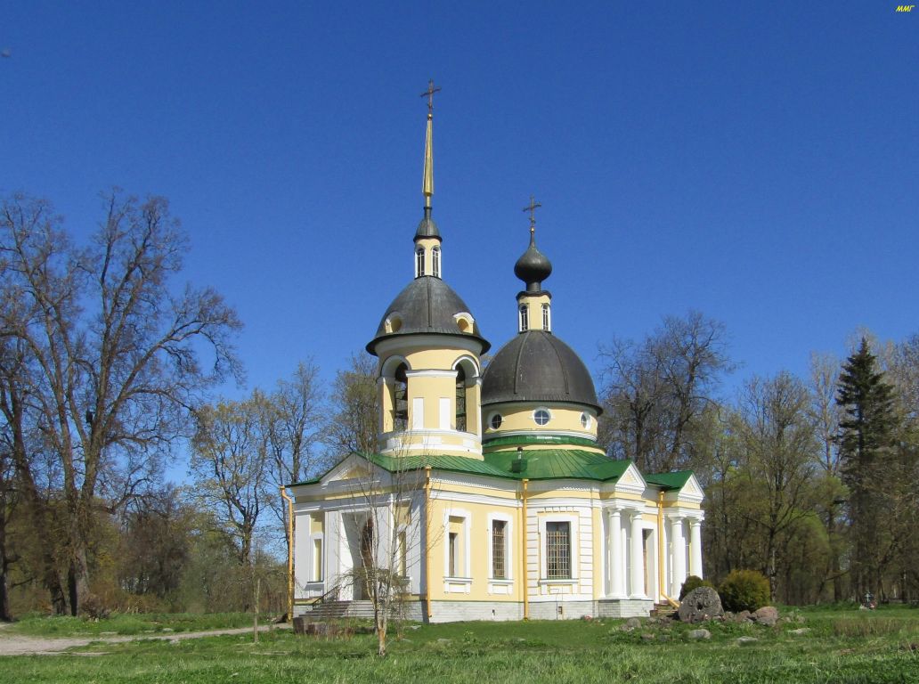 Церковь Троицы Живоначальной, Гостилицы (Ломоносовский район, Ленинградская область). фасады